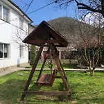 Apartment диво квітка